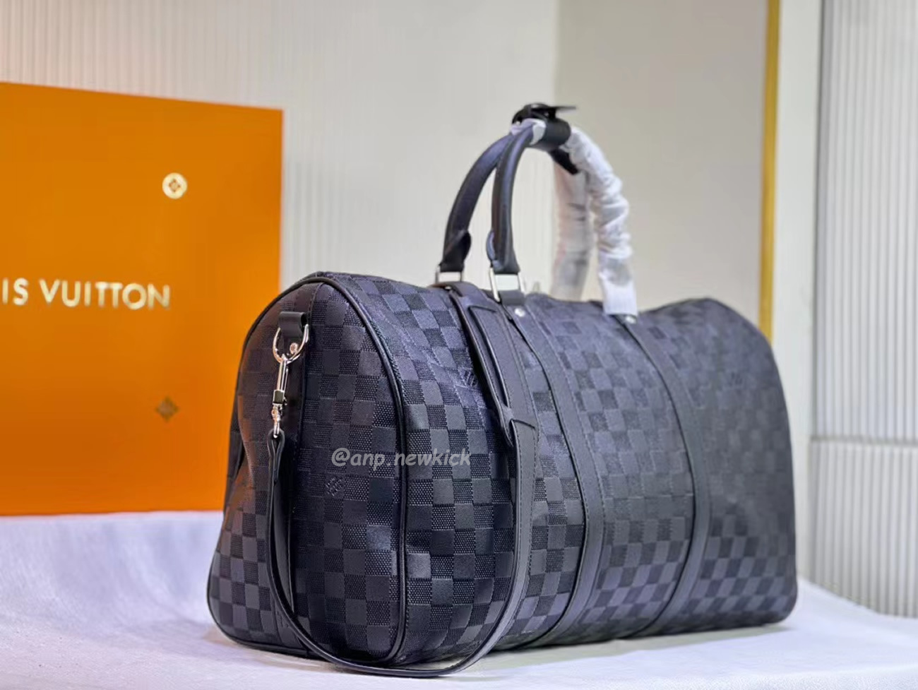 Louis Vuitton Keepall Bandouliere Monogram 50 Navy Duffel Bag (40) - www.newkick.vip